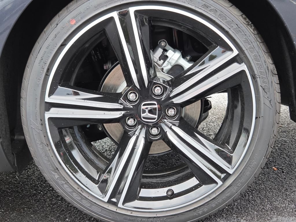 New 2026 Meteorite Gray Metallic Honda SE image 14