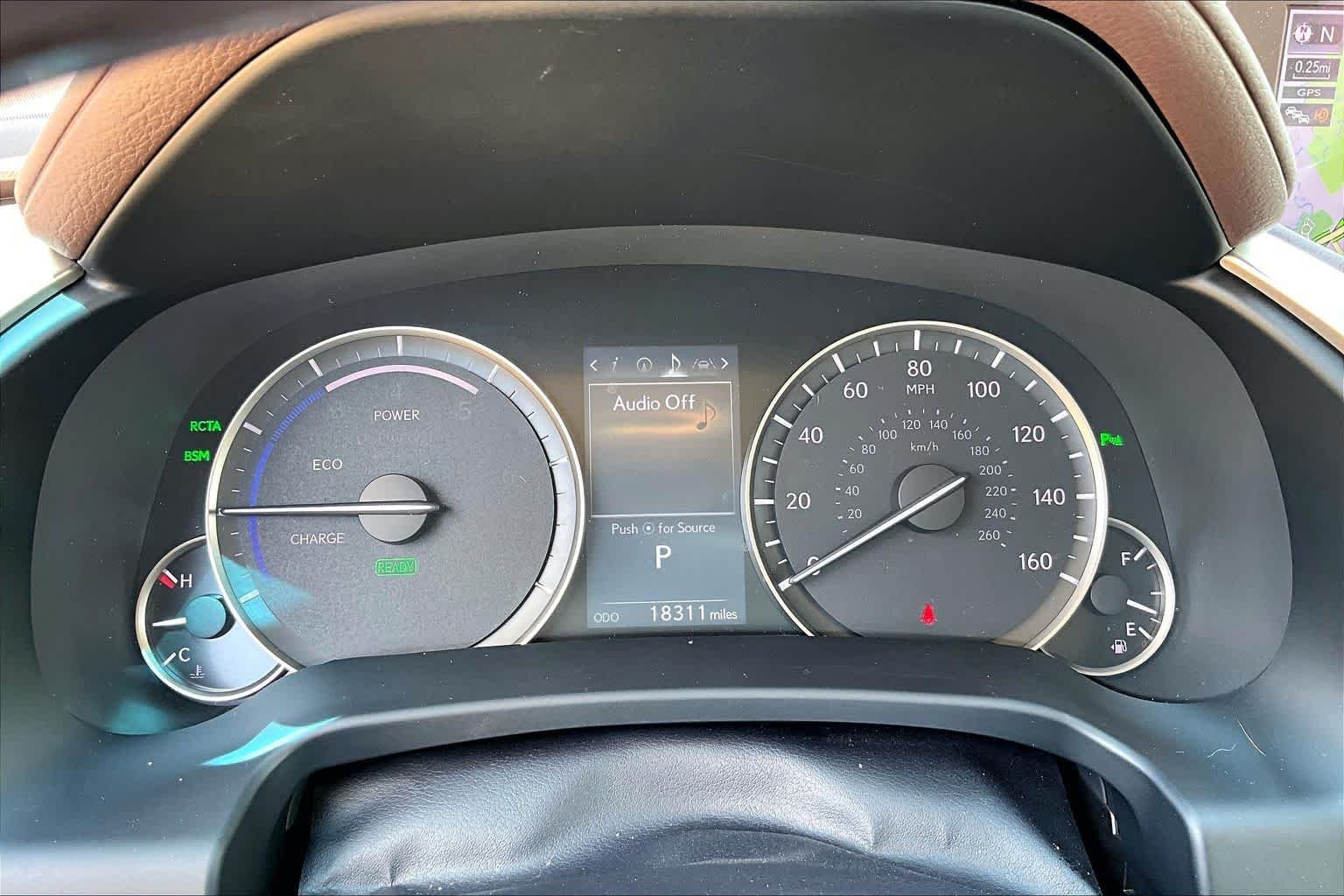 Used 2018 Matador Red Mica Lexus  image 26