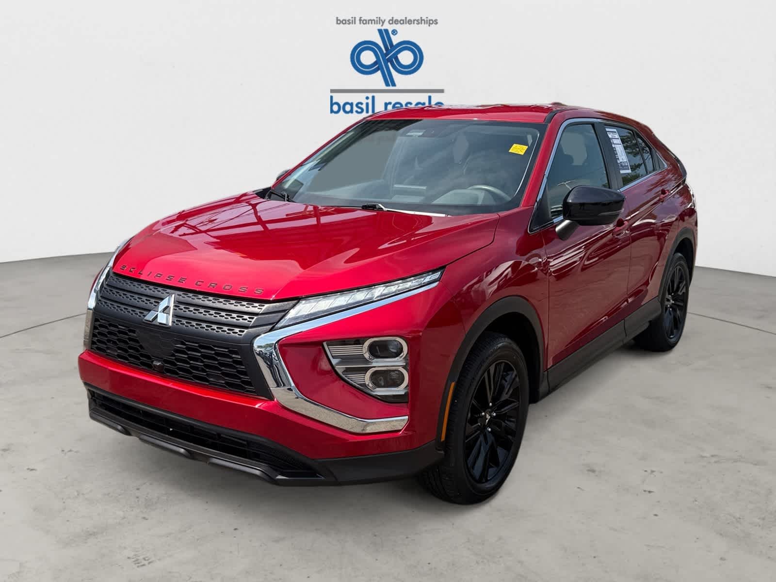 Used 2025 Red Diamond Mitsubishi LE image 2