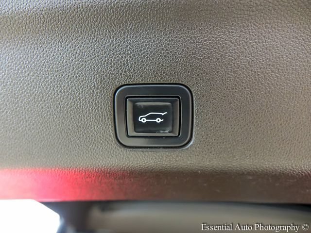 Used 2021 Black Cadillac Premium Luxury image 28