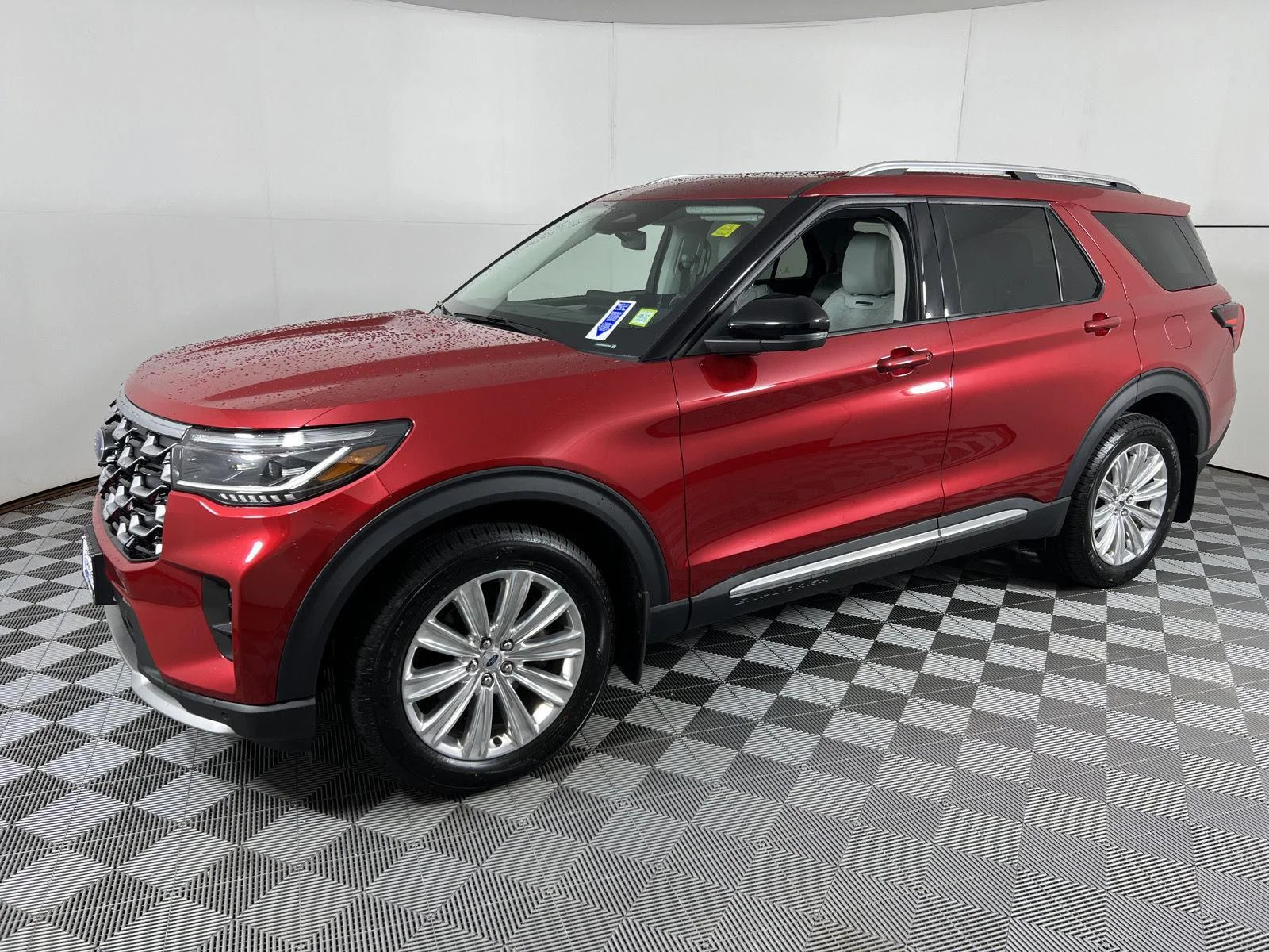 Used 2025 Rapid Red Metallic Tinted Clearcoat Ford Platinum image 7