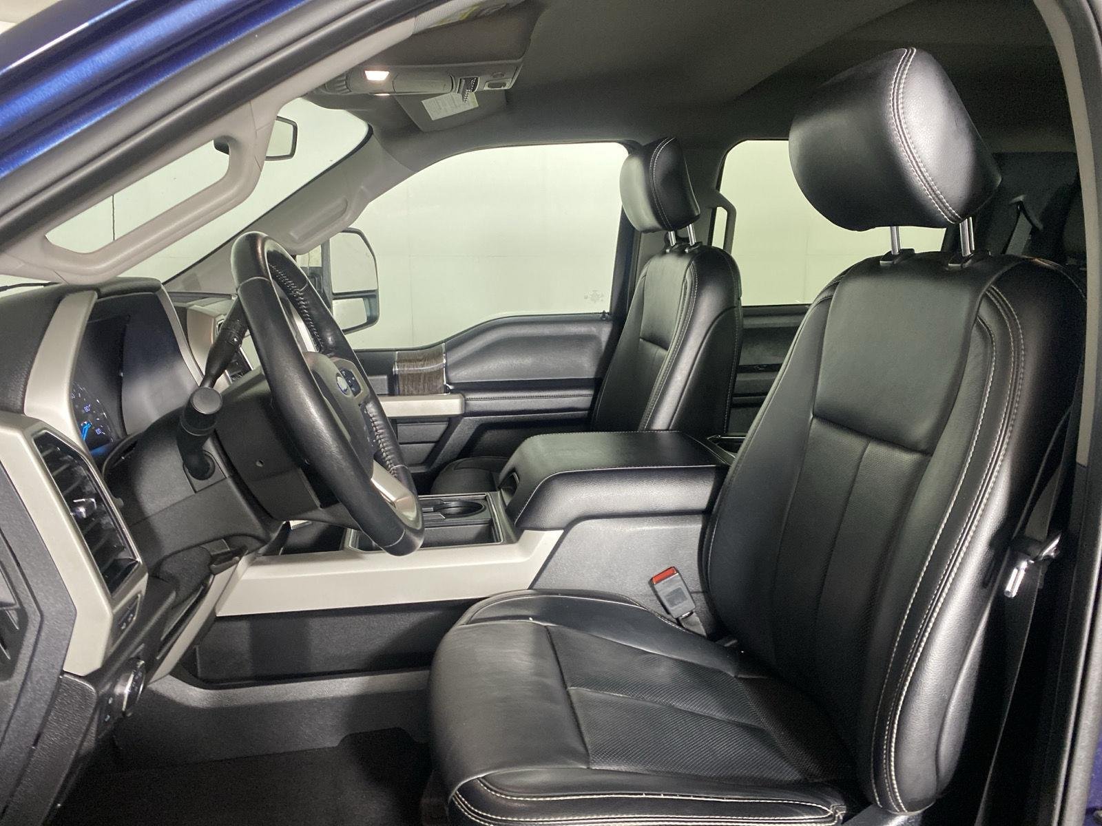 Used 2020 Blue Jeans Ford Lariat image 19