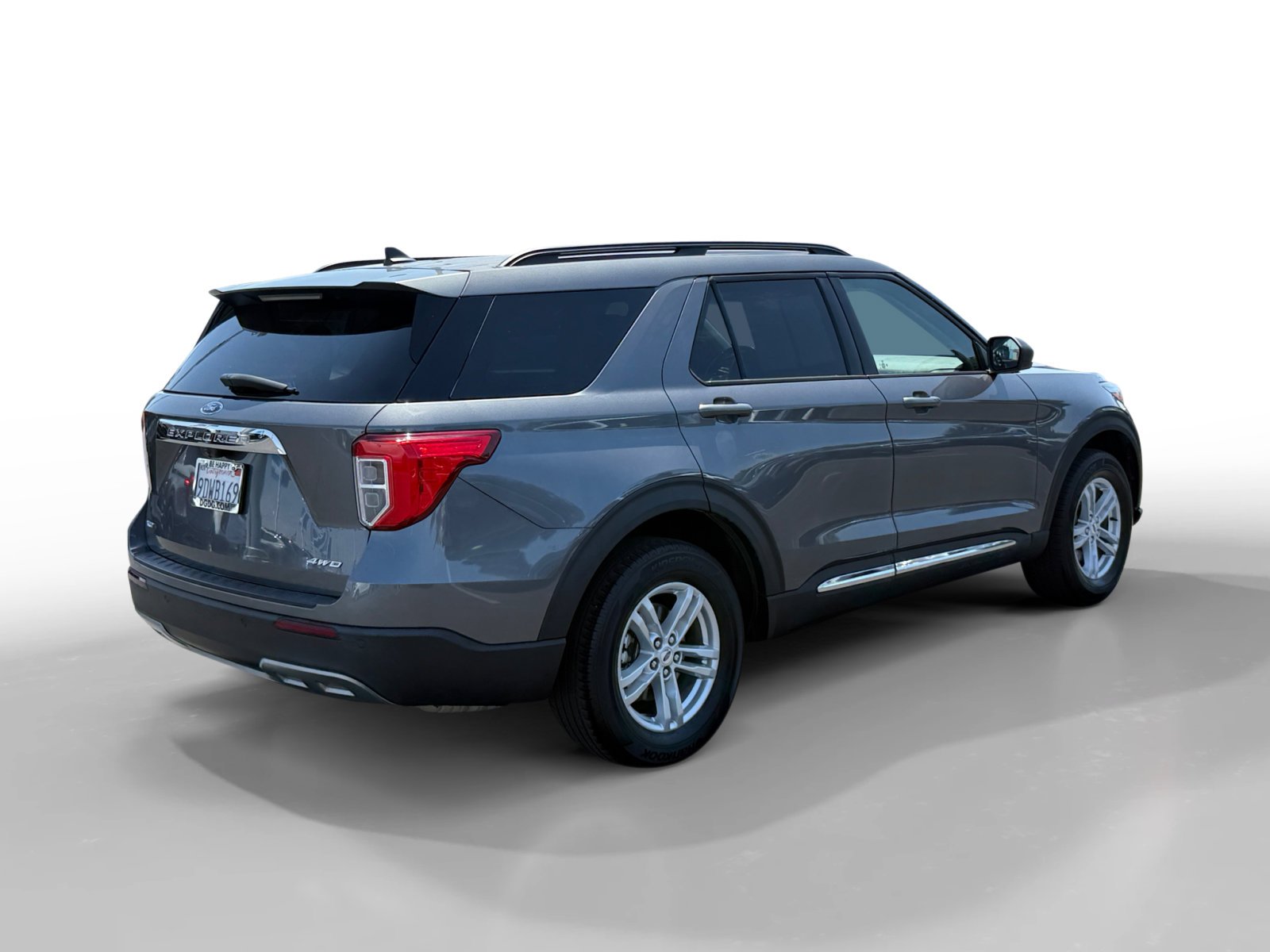 Certified Used 2022 Gray Metallic Ford XLT image 5