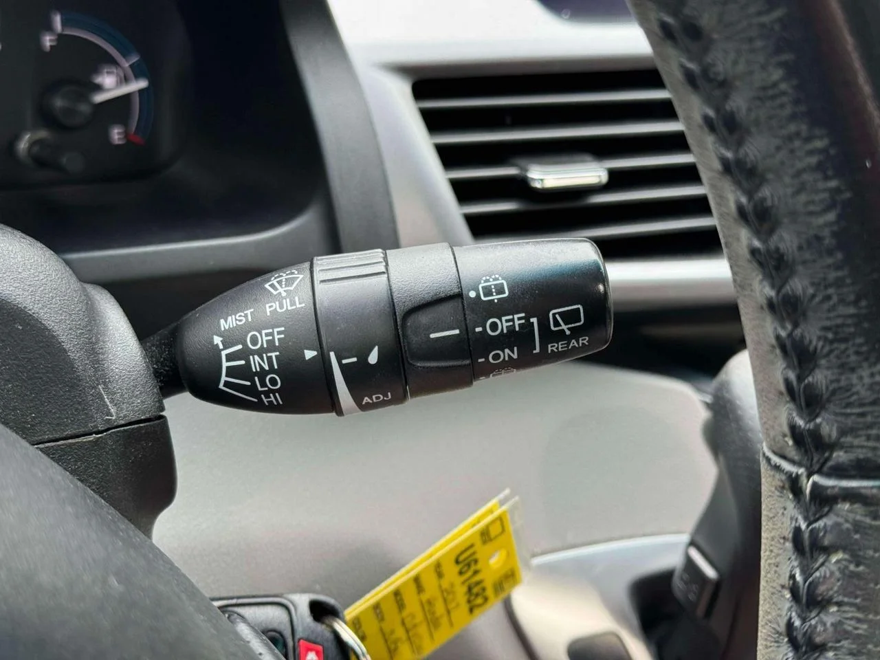 Used 2012 Polished Metal Metallic Honda EX-L image 30
