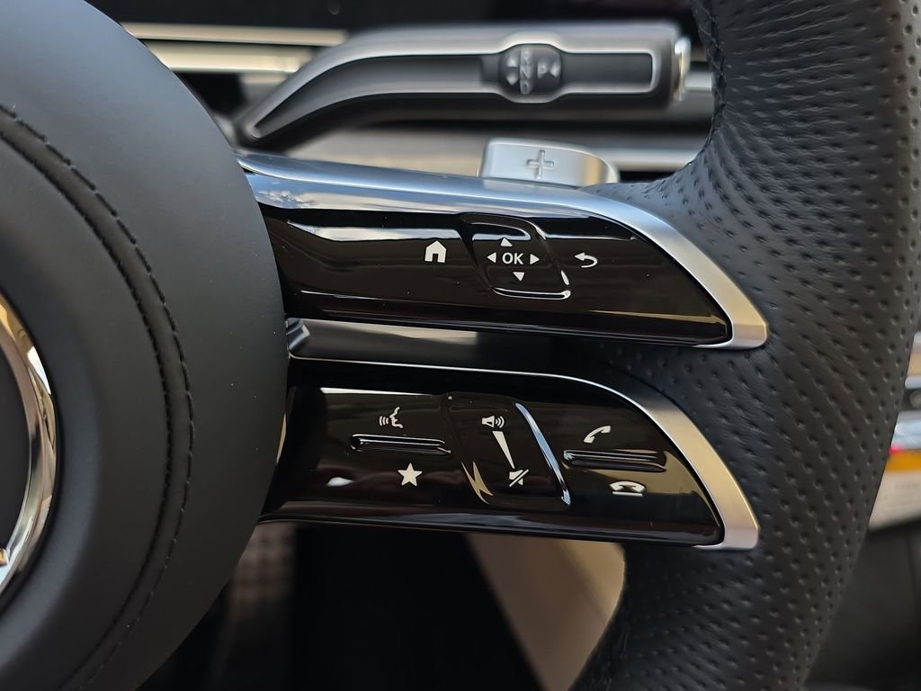 New 2026 Black Mercedes-Benz GLS 450 image 22