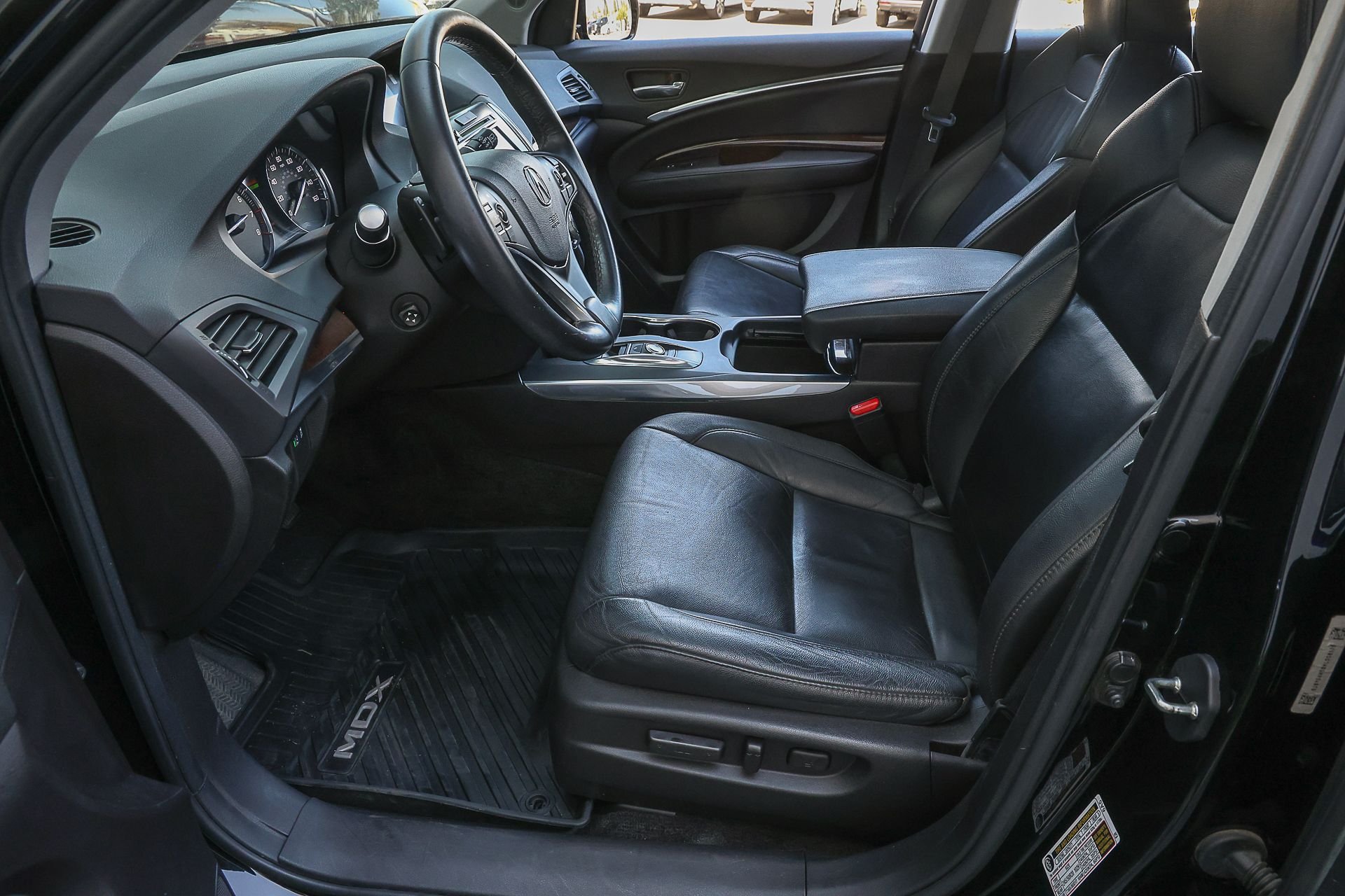 Used 2017 Black Acura 3.5L image 9
