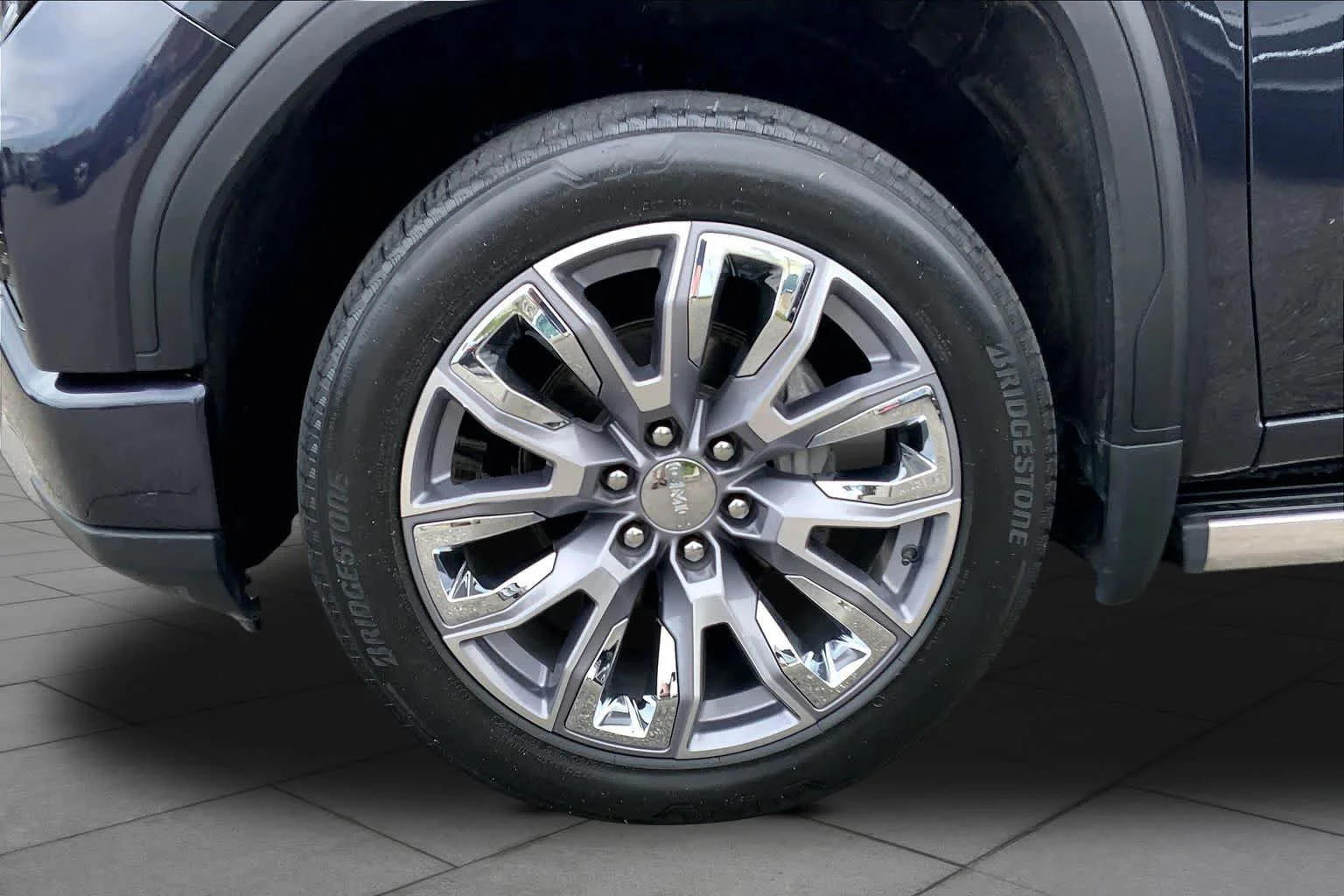 Used 2023 Titanium Rush Metallic GMC Denali image 11