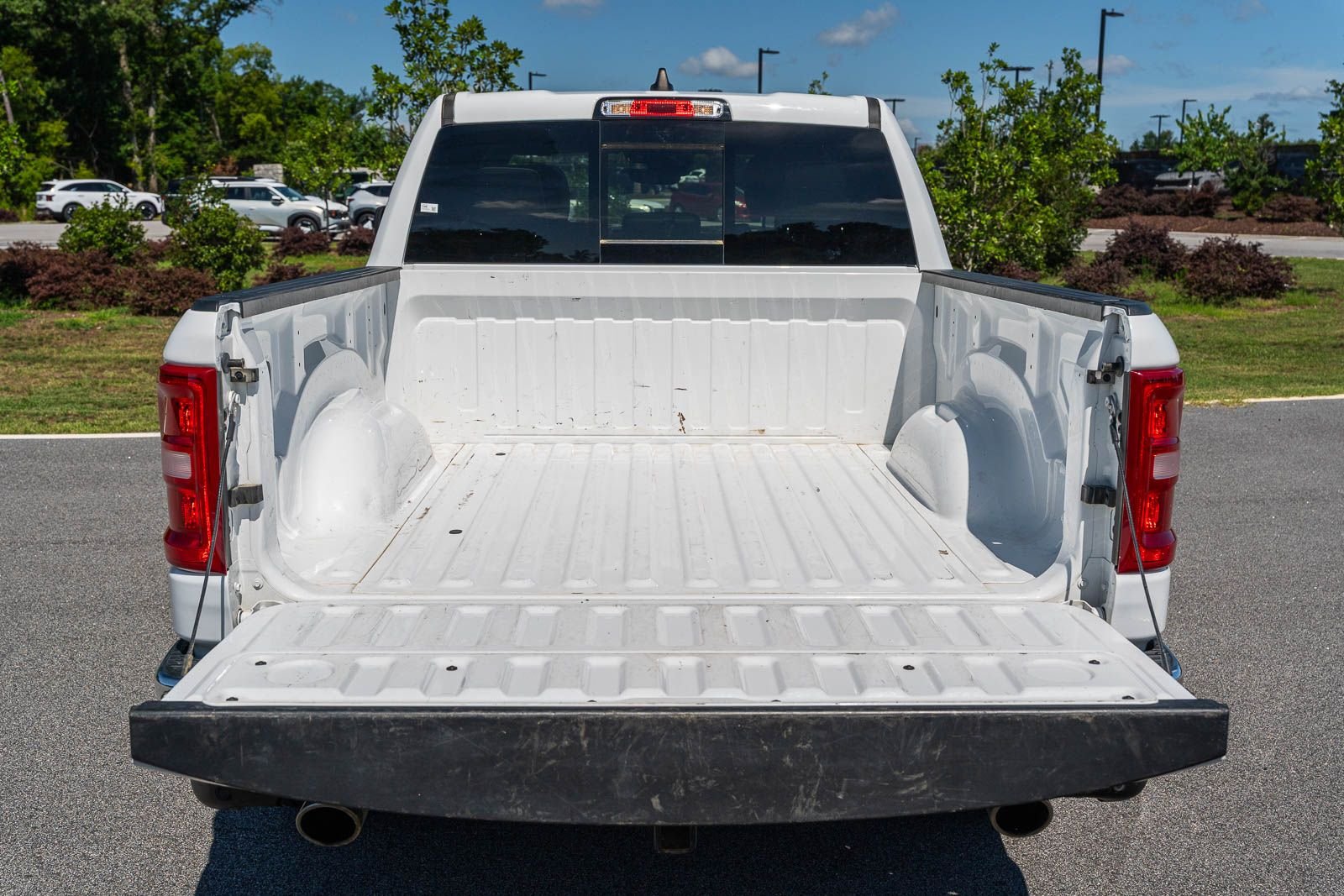 Used 2025 White Ram Laramie image 17