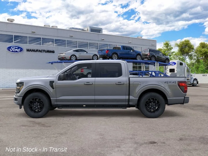 New 2026 Carbonized Gray Metallic Ford XLT image 3