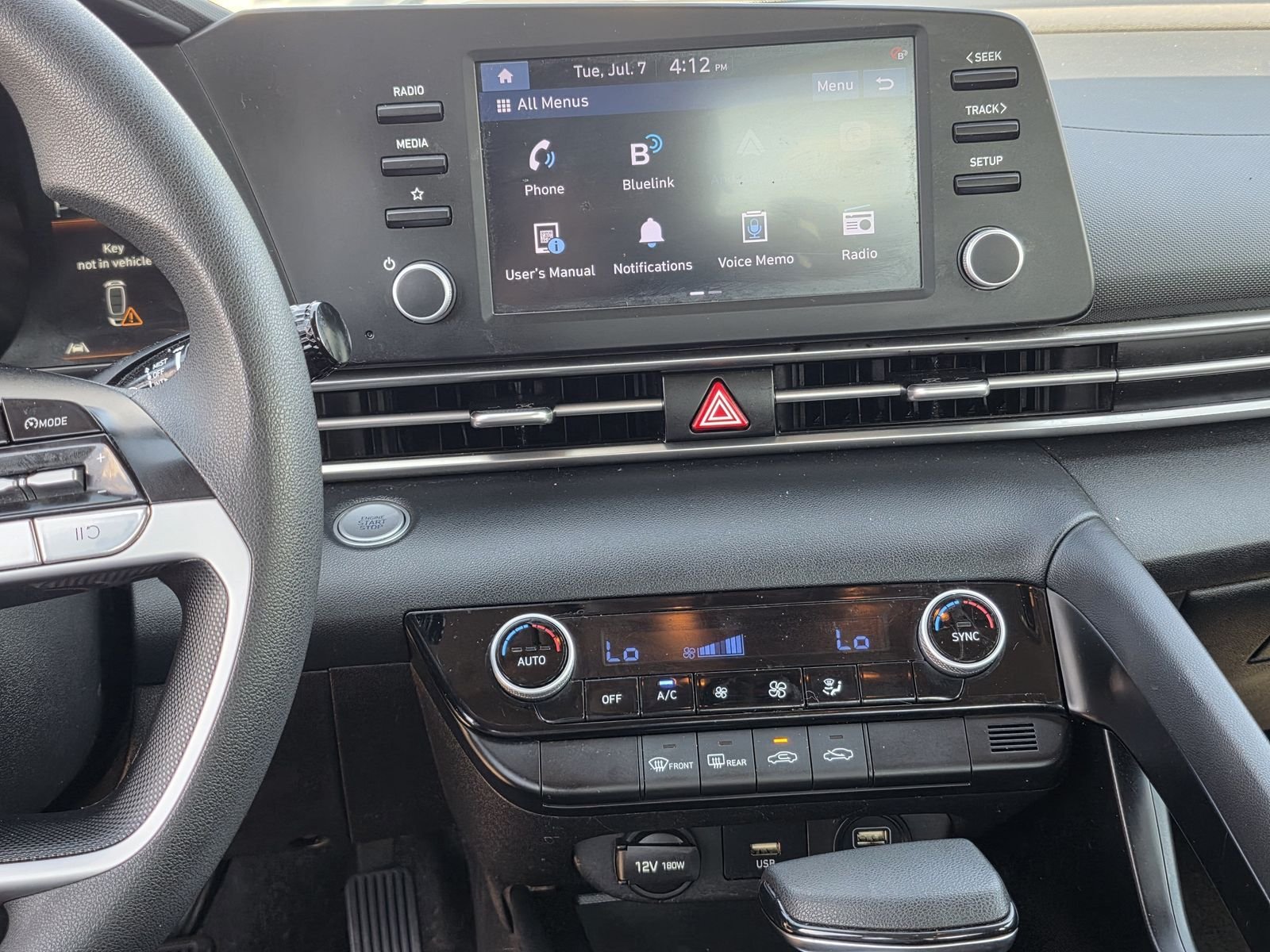Used 2023 Gray Hyundai SEL image 9