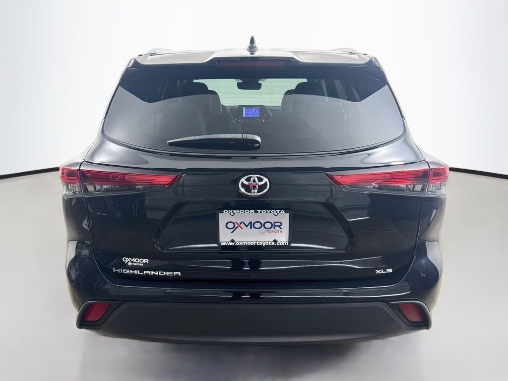 Used 2023 Midnight Black Metallic Toyota XLE image 6