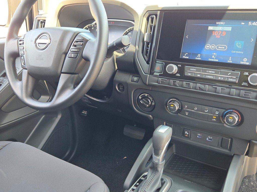 New 2026 Glacier White Nissan Crew Cab S image 6