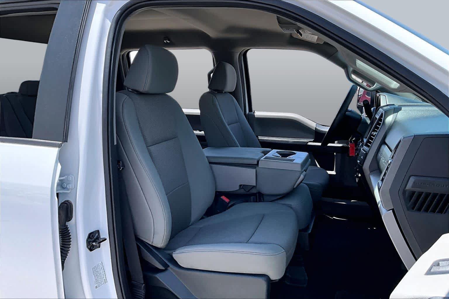 Certified Used 2020 Oxford White Ford XL image 9