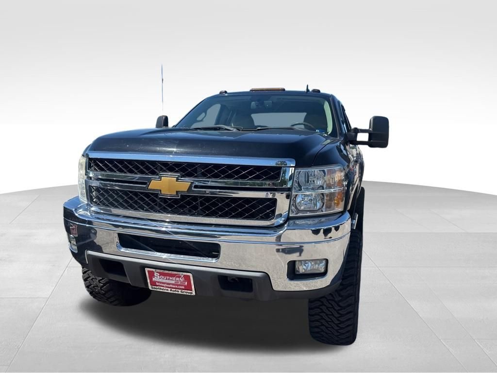 Used 2013 Black Chevrolet LTZ image 25