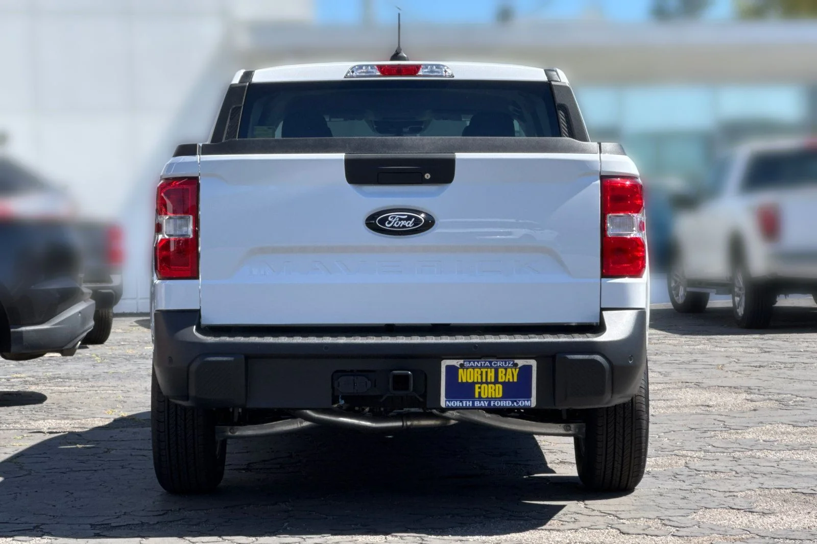New 2026 Oxford White Ford XLT image 5