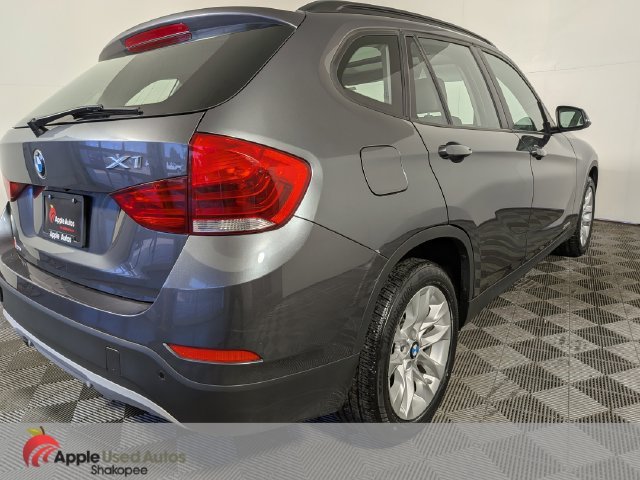 Used 2015 Gray BMW xDrive28i image 5