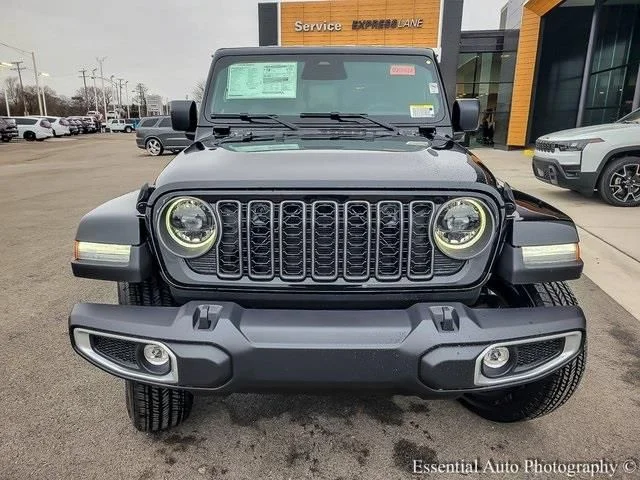 New 2026 Black Clearcoat Jeep Sahara image 4