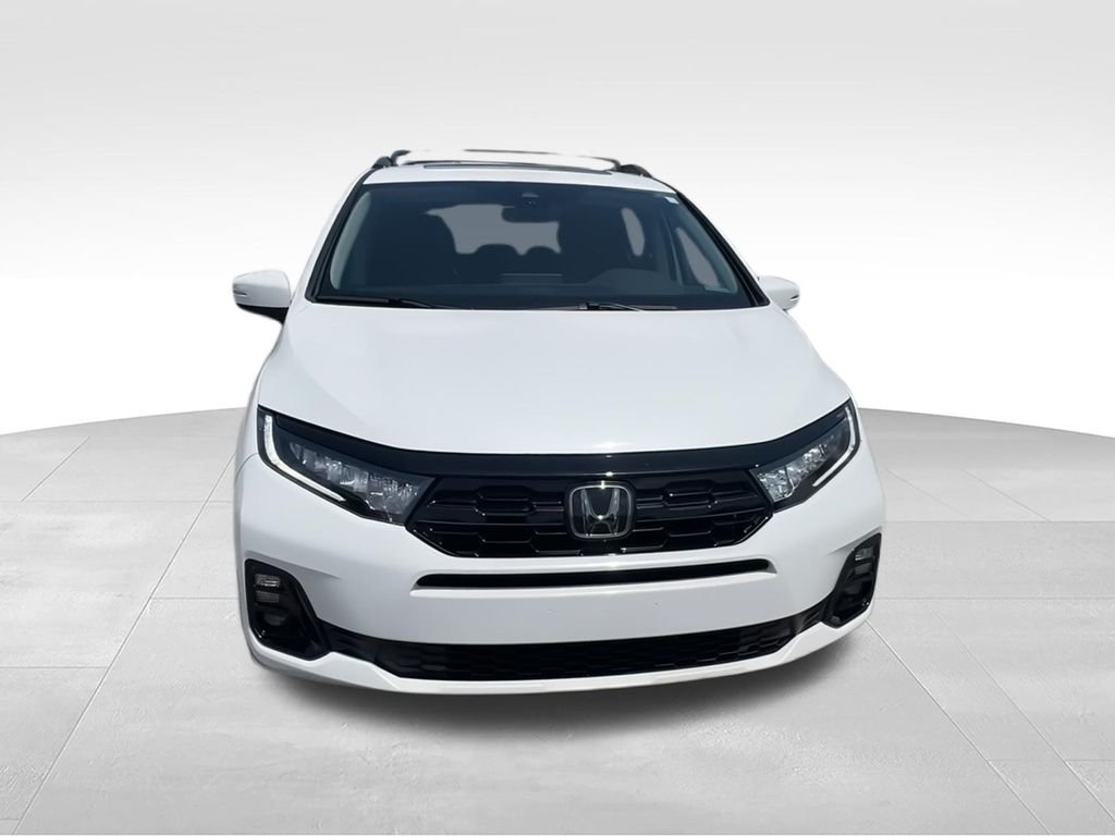 Used 2025 White Honda Elite image 3