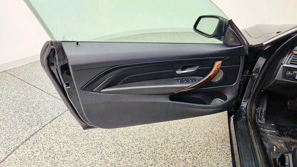 Used 2015 Black Sapphire Metallic BMW 428i xDrive image 29