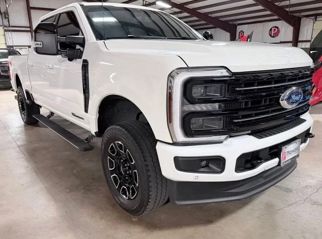 2025 Ford F-250SD Platinum