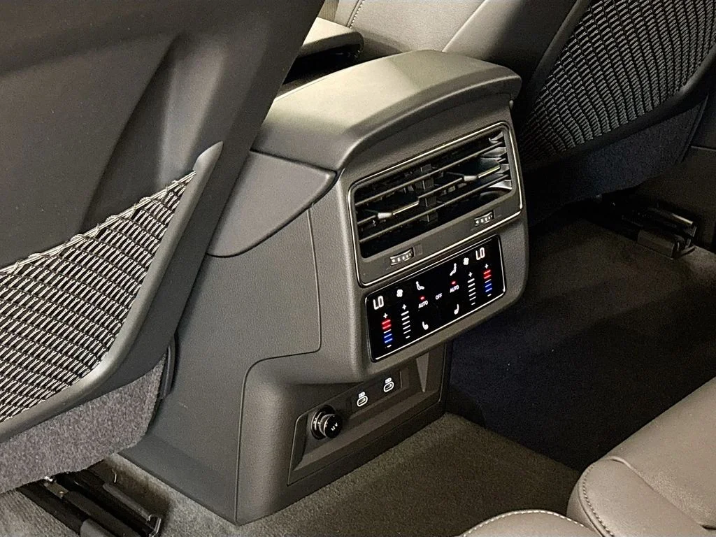 2025 Audi Q7 Premium Plus - Photo 17