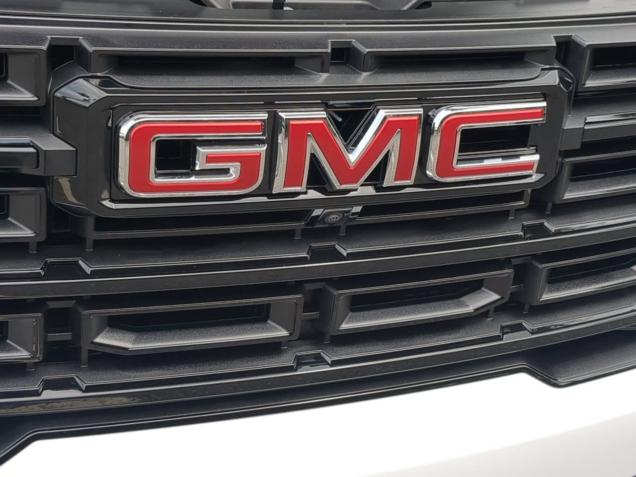 New 2026 Summit White GMC Elevation image 31