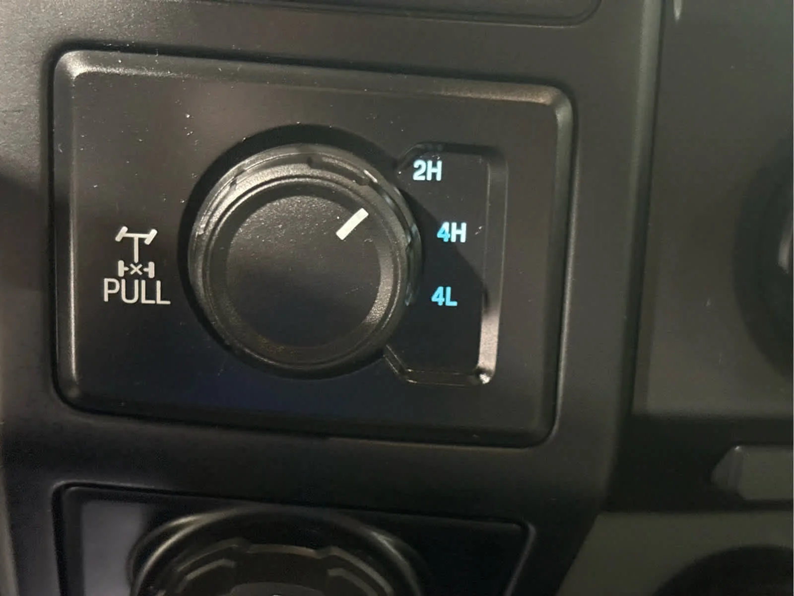 Used 2017 Lightning Blue Ford XL image 11