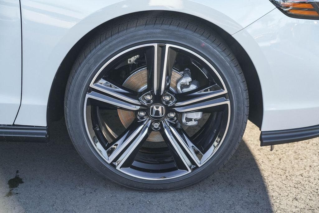 New 2026 Platinum White Pearl Honda SE image 11