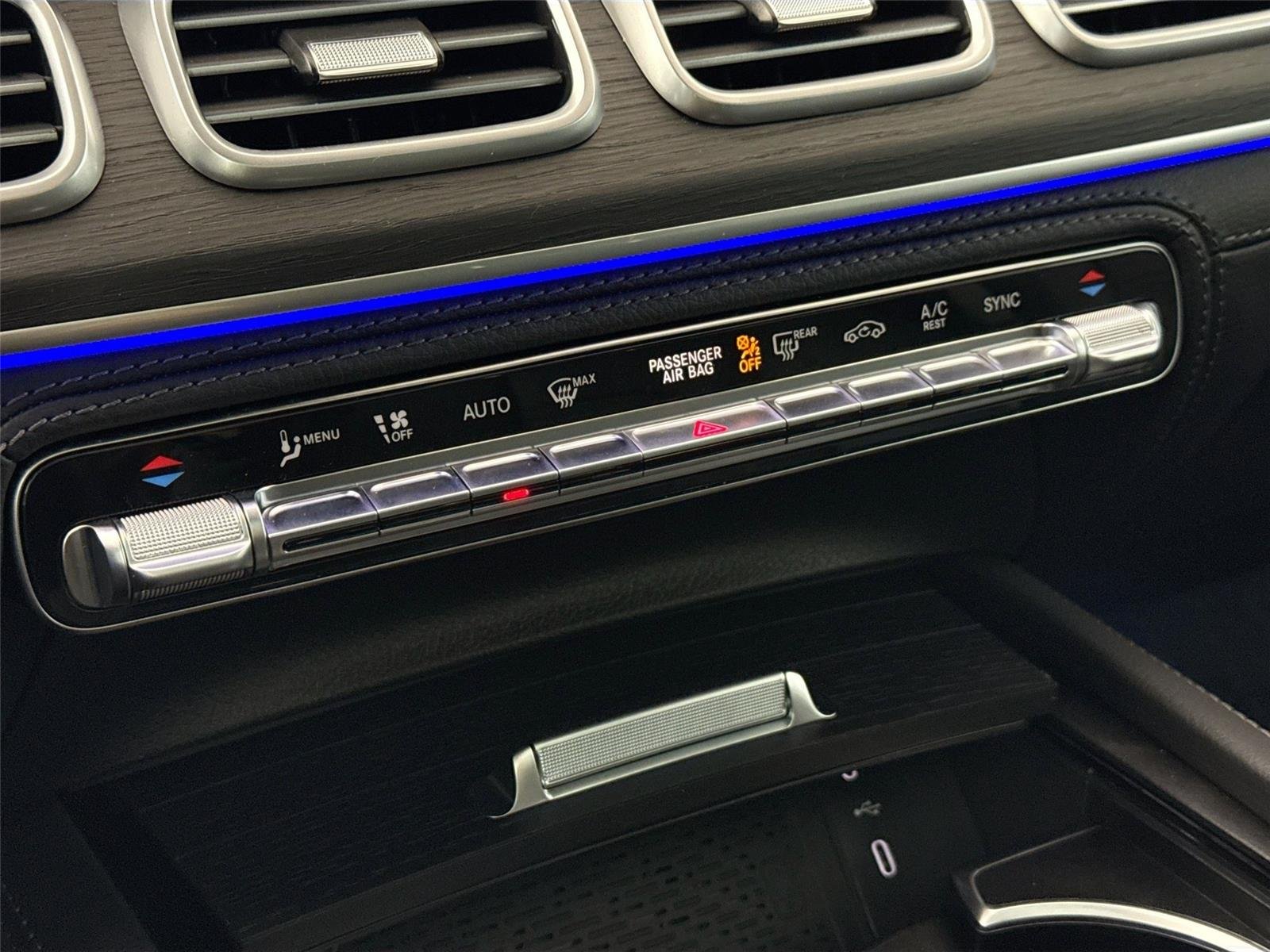 Used 2025 MANUFAKTUR Alpine Grey Mercedes-Benz GLS 450 image 27