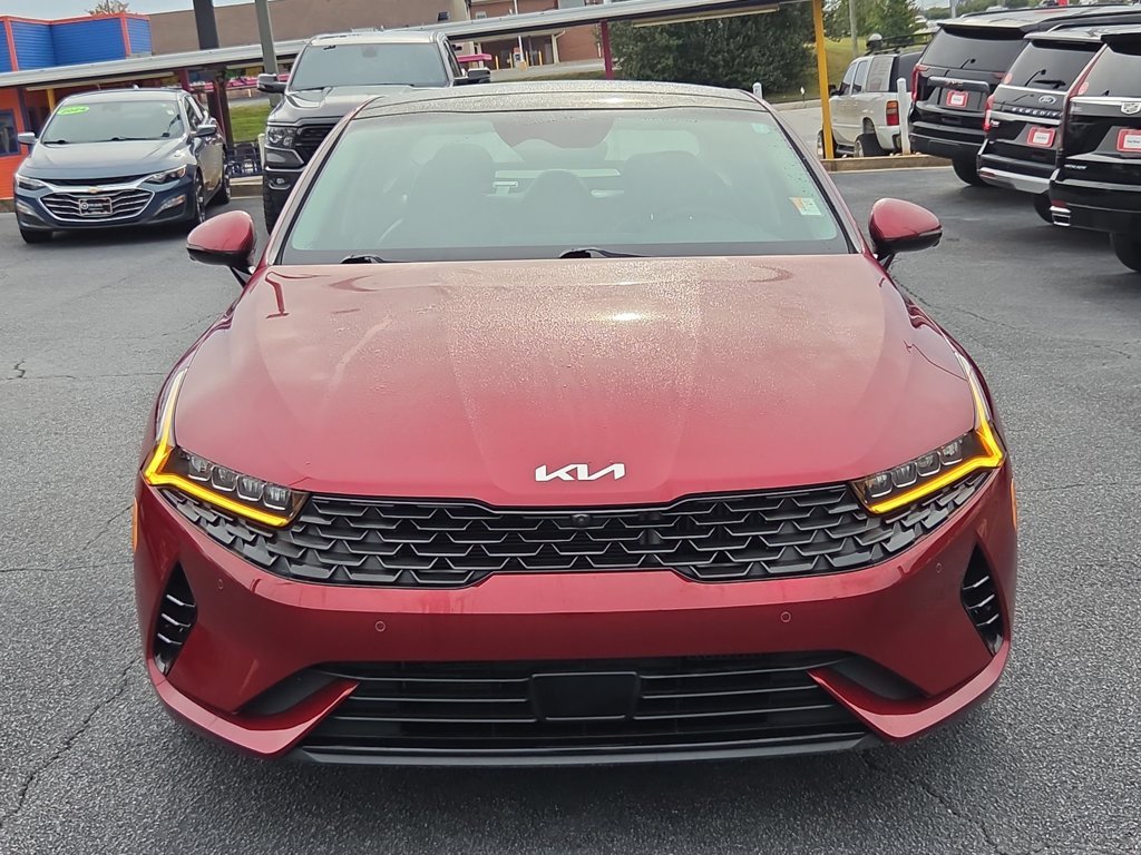 Used 2022 Passion Red Kia EX image 2