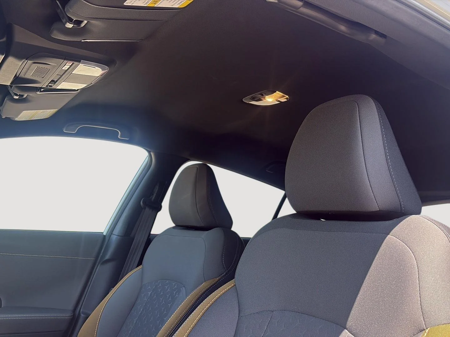 Used 2025 Crystal White Pearl Subaru Sport image 3