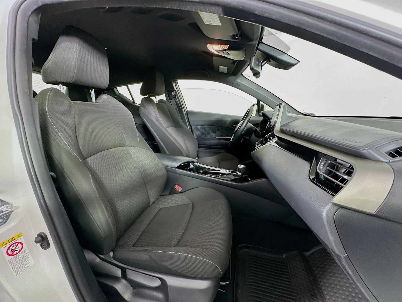 Used 2019 Blizzard Pearl Toyota XLE image 26