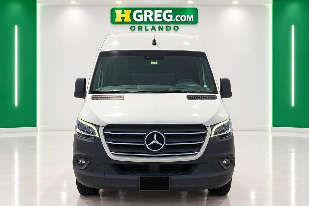 Used 2021 Arctic White Mercedes-Benz Cargo 170 WB image 5