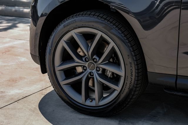 New 2026  Land Rover SE image 71
