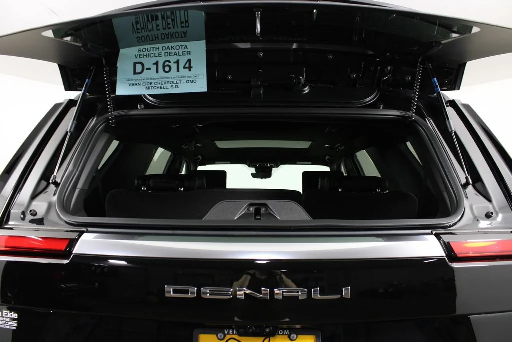 New 2026 Onyx Black GMC Denali image 7
