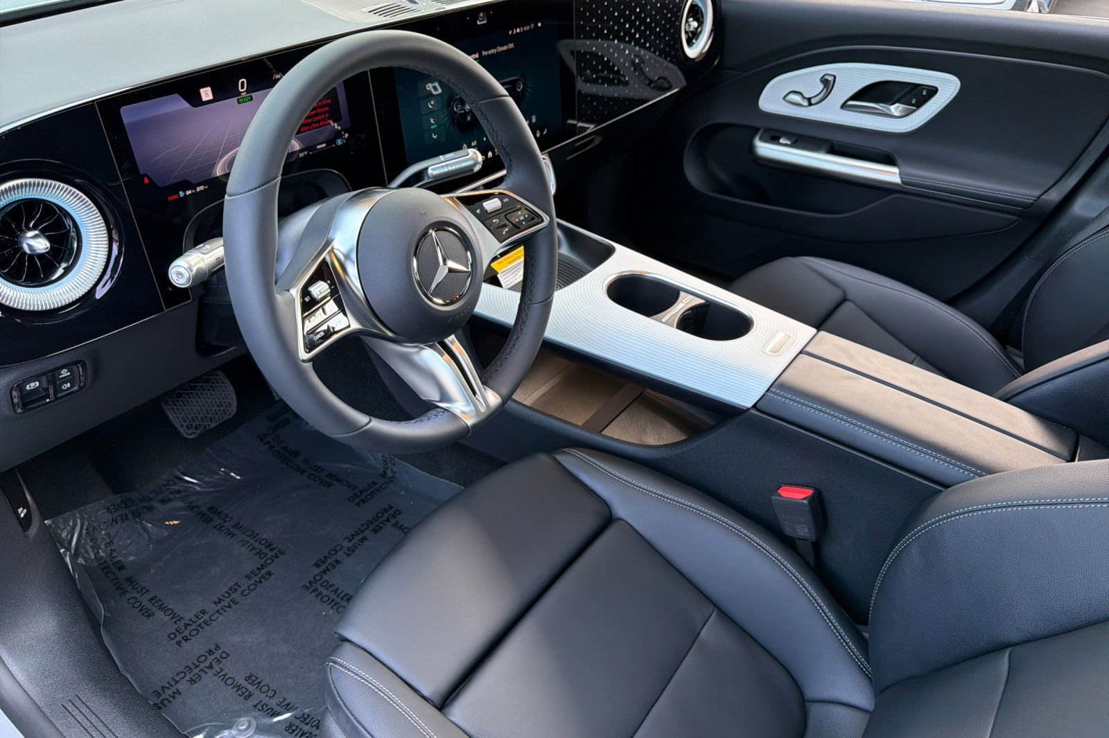 New 2027 MANUFAKTUR Alpine Grey Mercedes-Benz CLA 350 image 9