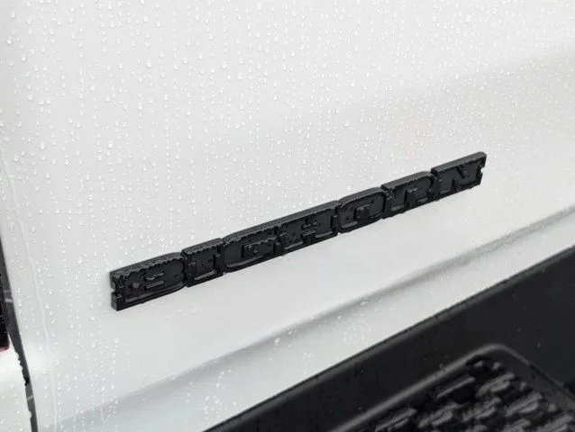 New 2026 Bright White Clear-Coat Exterior Paint RAM Big Horn/Lone Star image 4