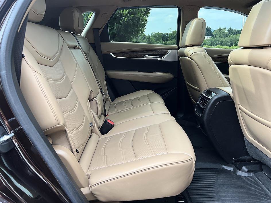 Used 2020 Garnet Metallic Cadillac Sport AWD image 3
