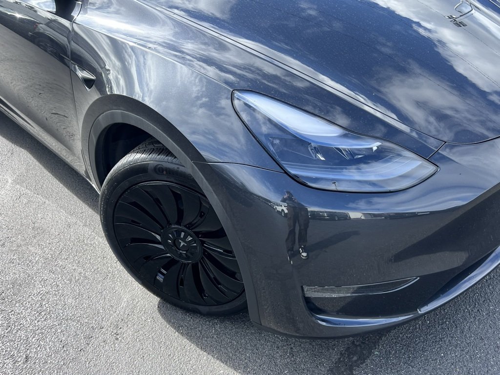 Used 2025 Tesla Model Y Long Range with VIN 7SAYGDEE6SF295896 for sale in Kirkland, WA