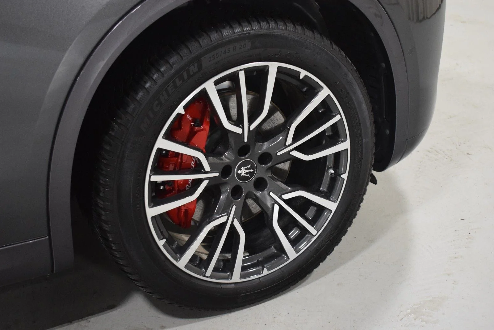 Certified Used 2024 Gray Maserati  image 18
