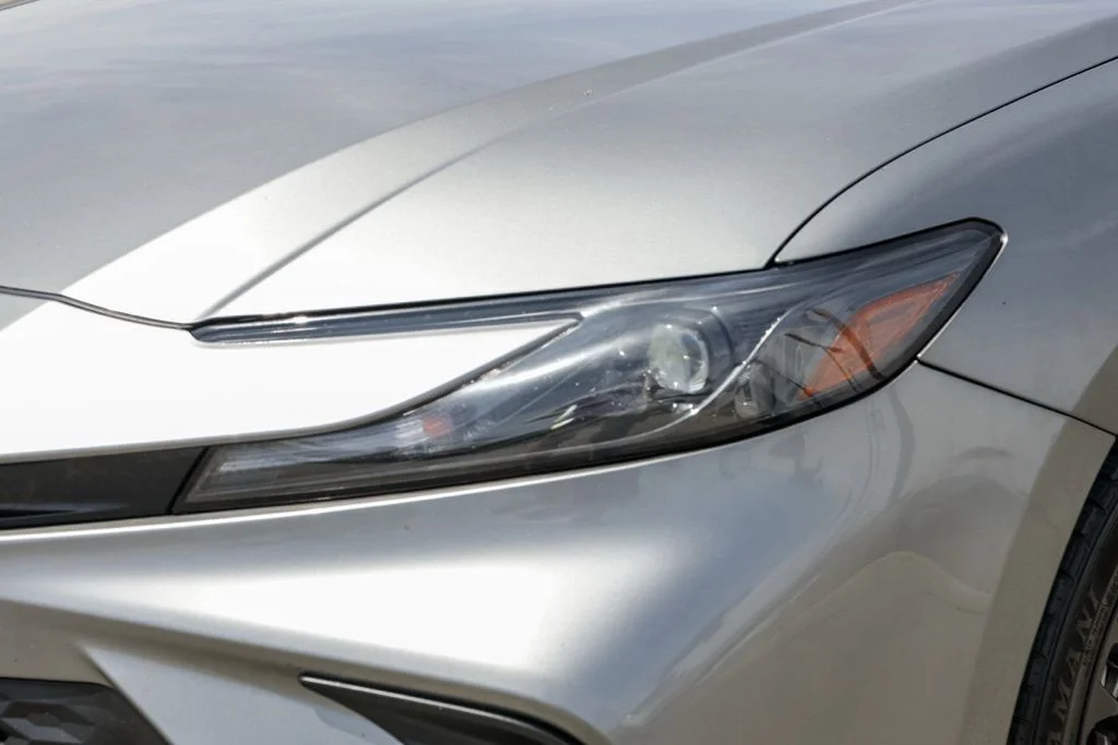 Used 2025  Toyota SE image 10