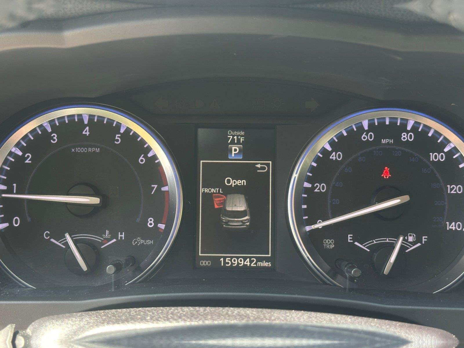 Used 2016 Creme Brulee Mica Toyota XLE image 21