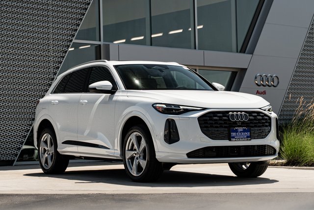 2026 Audi Q5 Premium Plus