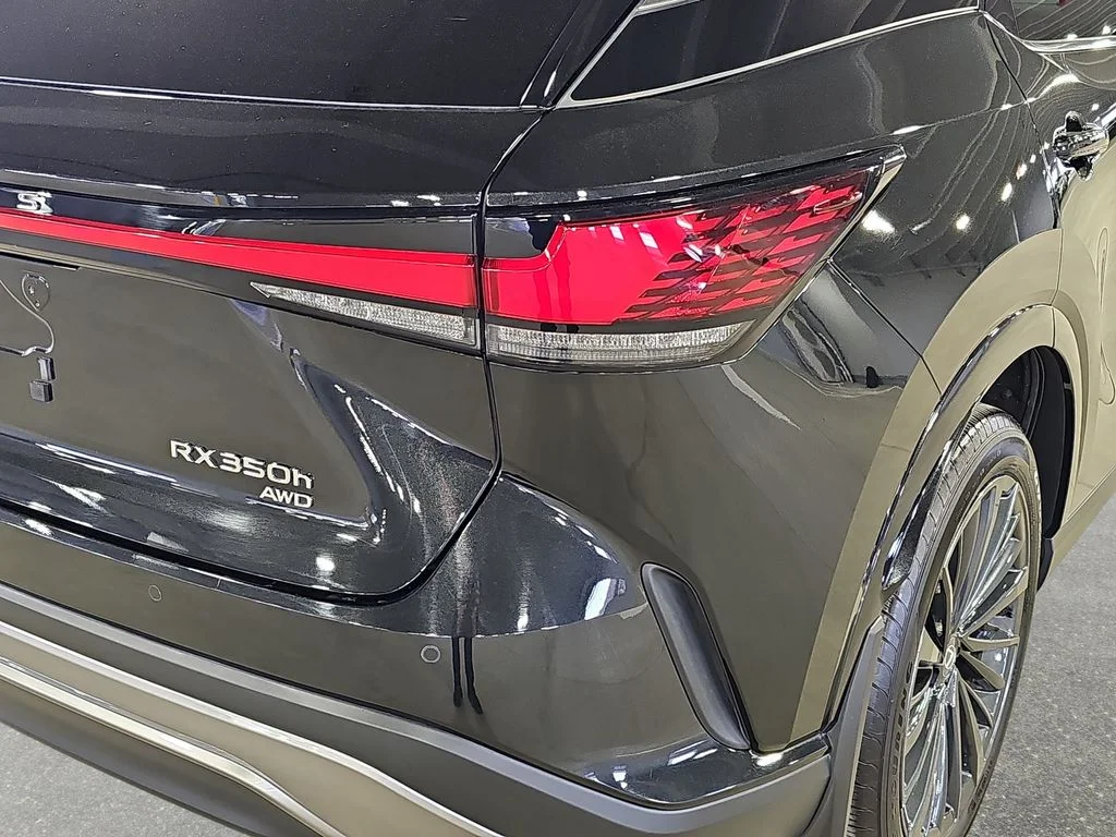 Certified Used 2025 Black Lexus 350h Premium image 31
