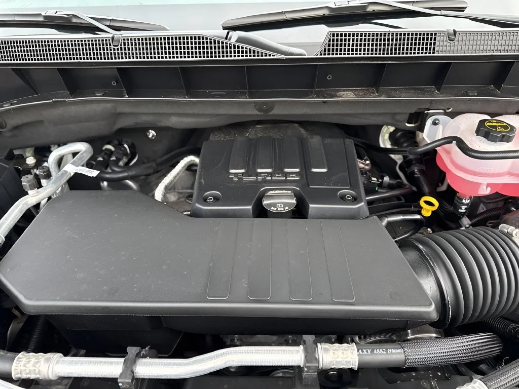 Used 2026 Summit White Chevrolet RST image 30