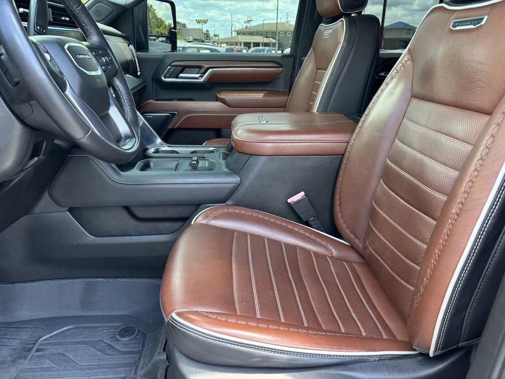 Used 2024 Sterling Metallic GMC Denali Ultimate image 17