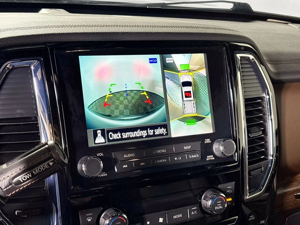 Used 2021 Gray Nissan Platinum Reserve image 17
