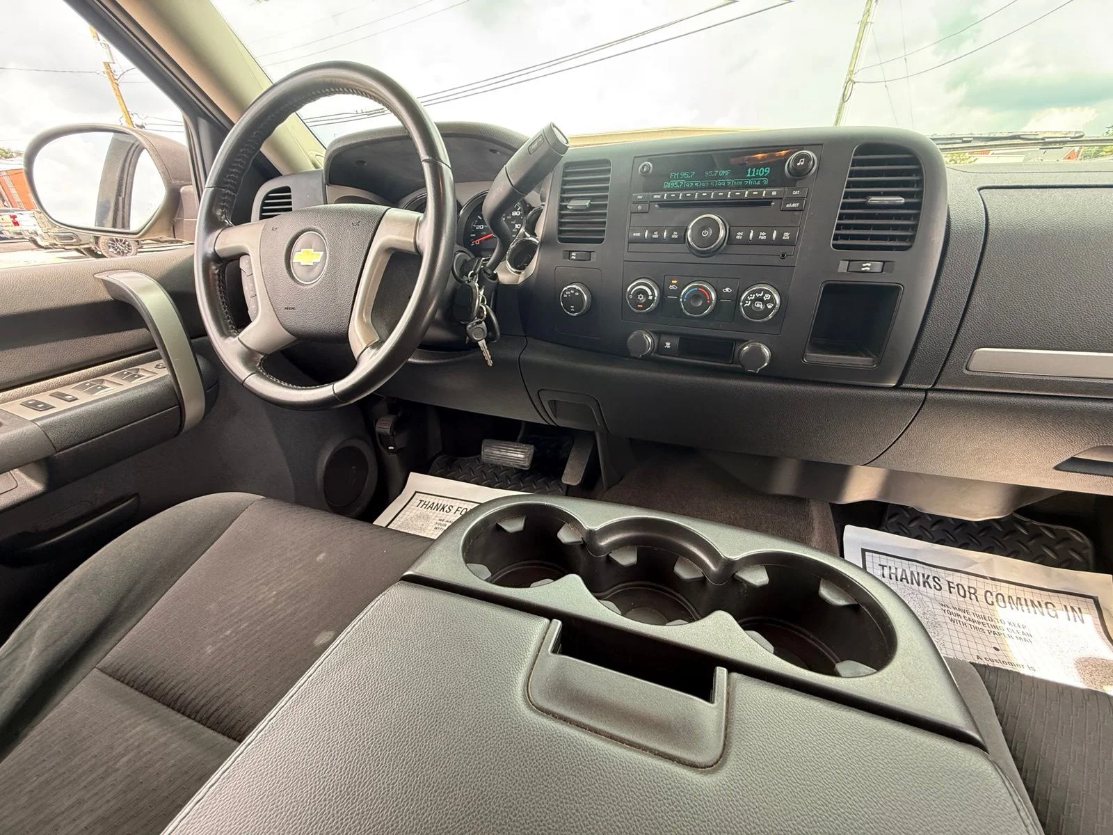 Used 2009 Black Chevrolet LT image 20