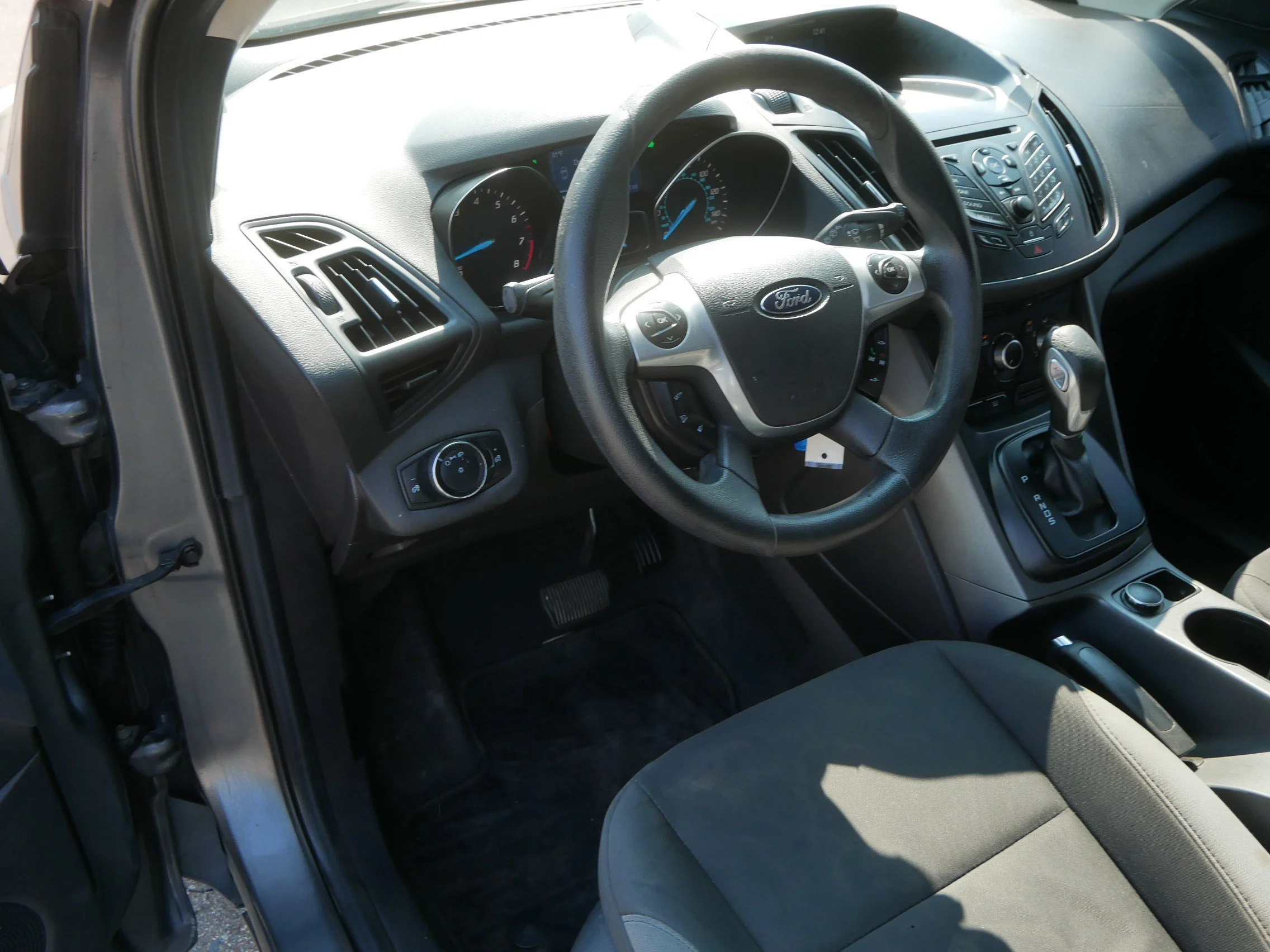 Used 2014 Sterling Gray Metallic Ford S image 19