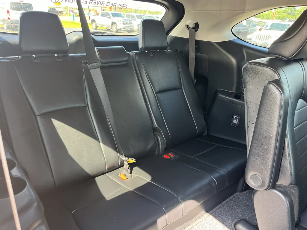 Certified Used 2024 Moon Dust Toyota Hybrid XLE image 20